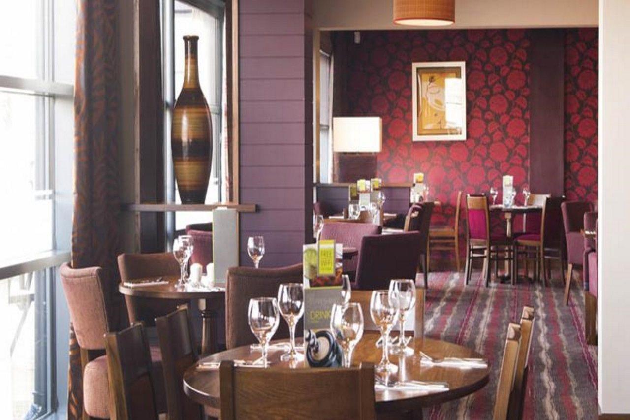 Premier Inn Edinburgh Park Eksteriør billede