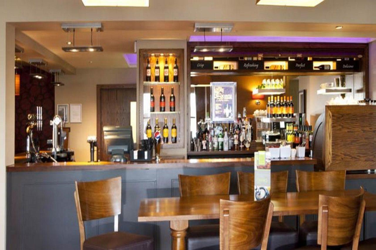 Premier Inn Edinburgh Park Eksteriør billede