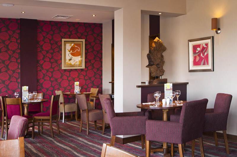 Premier Inn Edinburgh Park Eksteriør billede