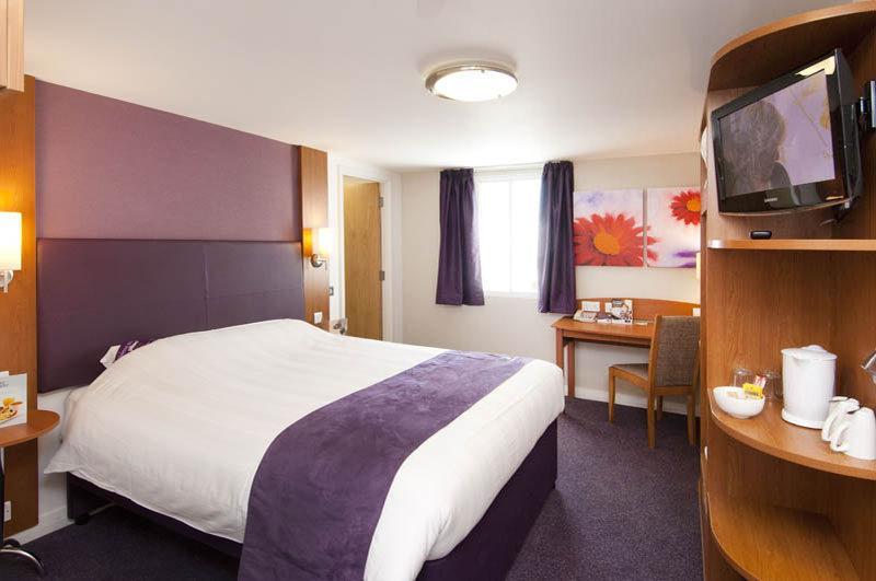 Premier Inn Edinburgh Park Eksteriør billede